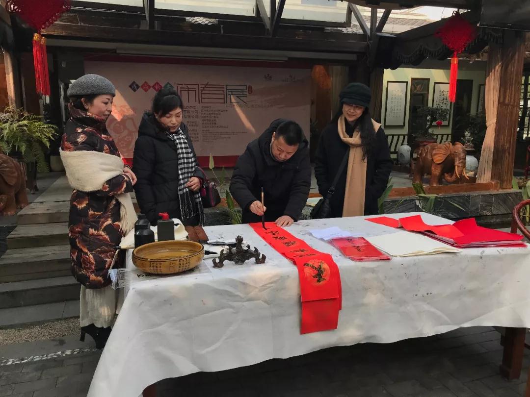 鬧春展3.jpg